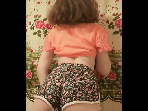 ❤️ Garota jovem e sexy tirando seus shorts da câmera Porno bonito em nós pt-br.hentai-ita.ru ❌❤